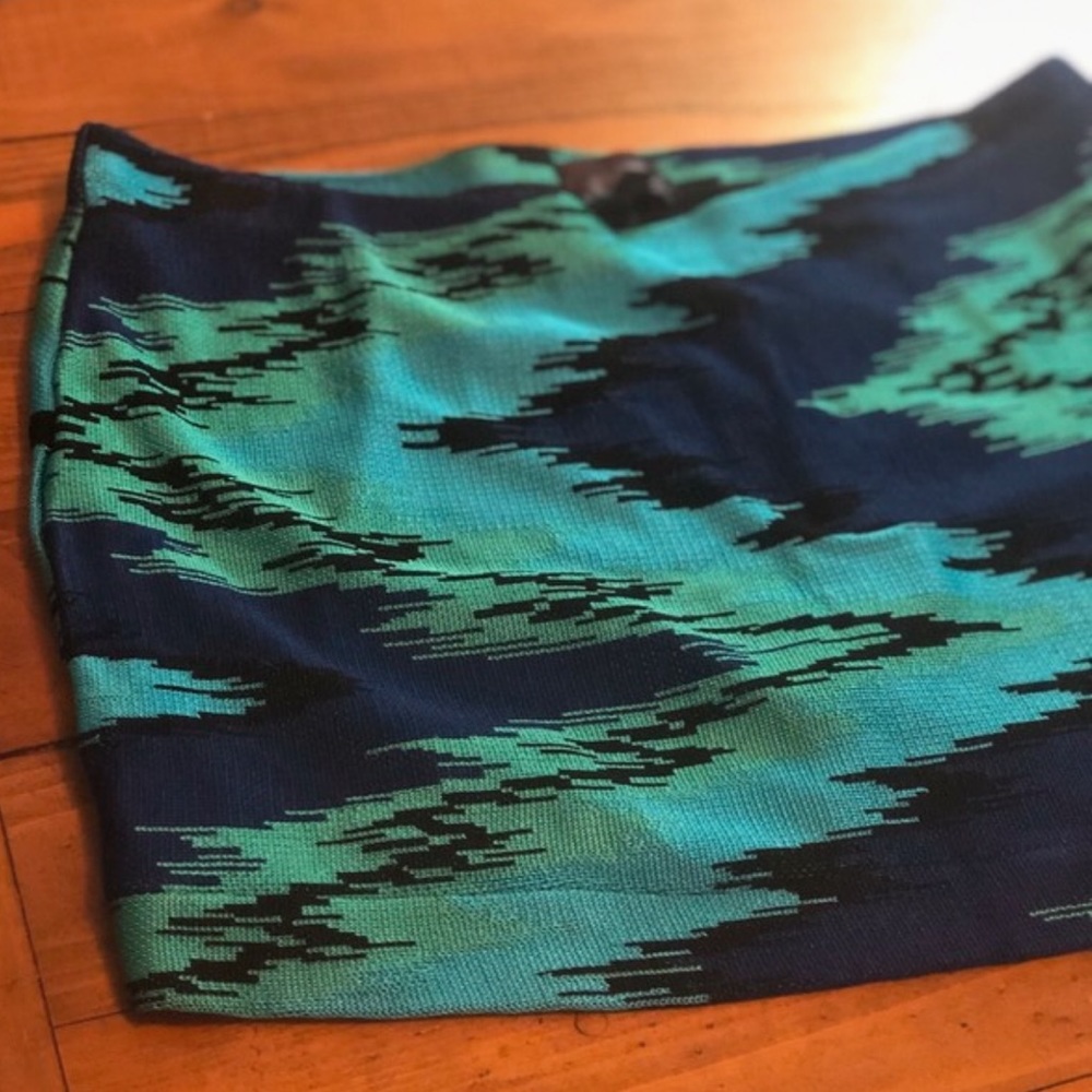 SOLD offline- Hale Bob mini skirt